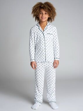 NWT Children’s Comfrt Cream Tree-Print Pajama Set
